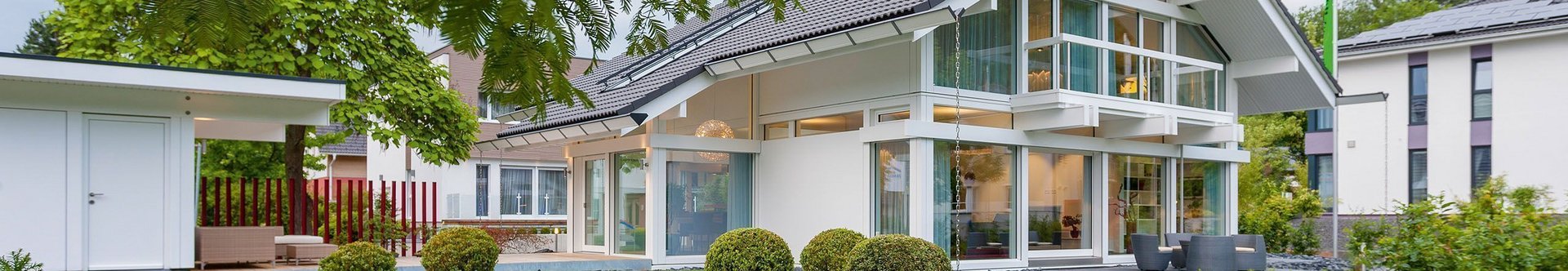 HUF Musterhaus Frankfurt weiss 39
